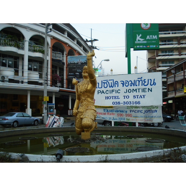 Picture Thailand Jomtien Thappraya 2008-01 12 - Tours Thappraya