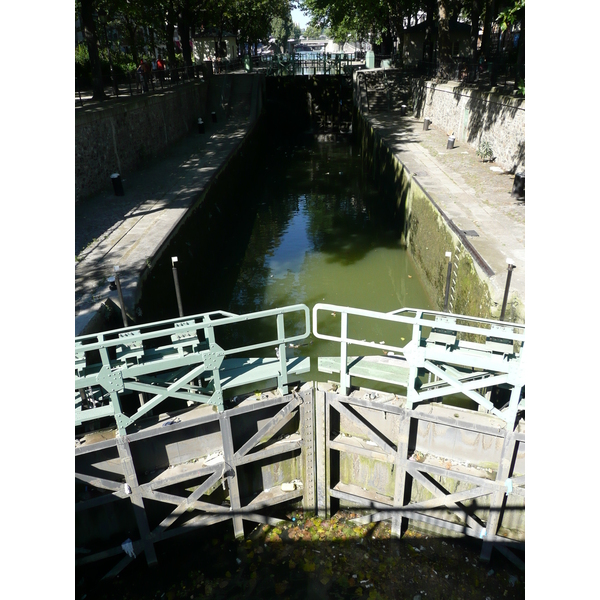 Picture France Paris Canal St Martin 2007-08 56 - History Canal St Martin