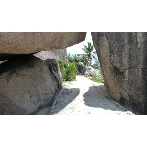 Picture Seychelles La Digue 2011-10 7 - History La Digue