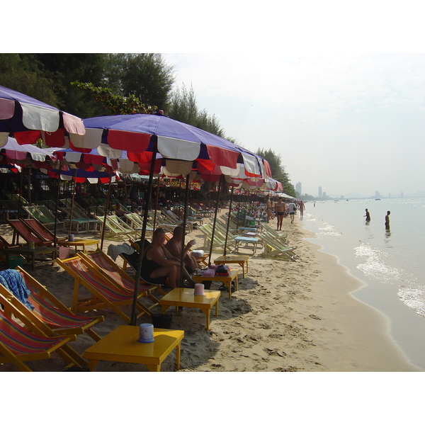 Picture Thailand Jomtien Beach 2005-01 86 - Discovery Jomtien Beach