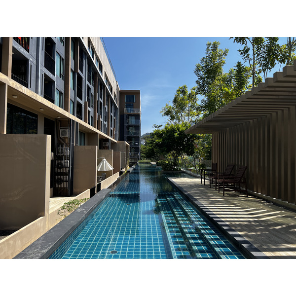 Picture Thailand Phuket Surin Beach The Aristo Resort 2021-12 13 - Discovery The Aristo Resort