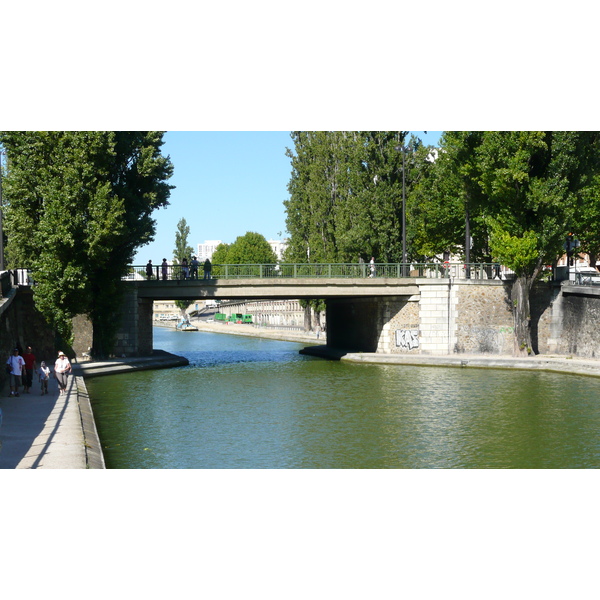 Picture France Paris Canal St Martin 2007-08 55 - Tour Canal St Martin