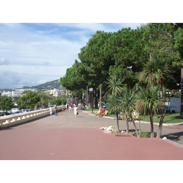 Picture France Cannes 2006-09 26 - Discovery Cannes