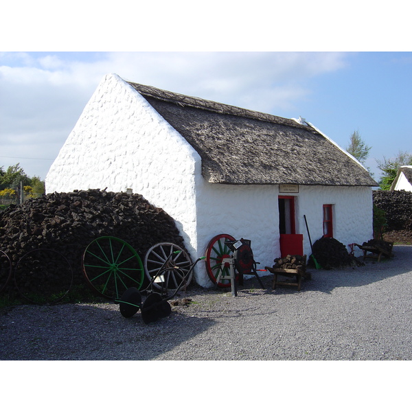 Picture Ireland Kerry Bog village 2004-05 8 - Tour Kerry Bog village