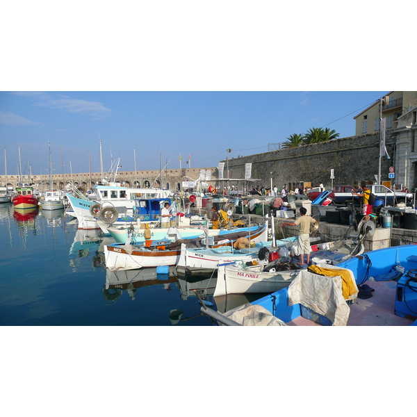 Picture France Antibes Port Vauban 2007-07 17 - Center Port Vauban