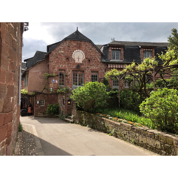 Picture France Collonges la Rouge 2018-04 8 - Tour Collonges la Rouge