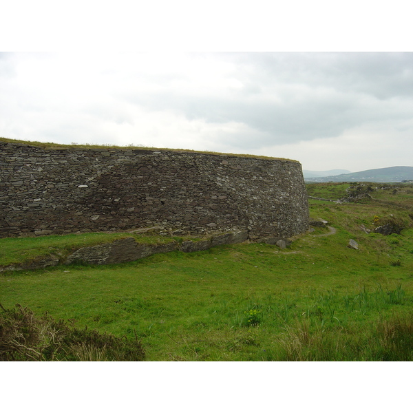 Picture Ireland Kerry Caherdaniel fort 2004-05 14 - Tour Caherdaniel fort