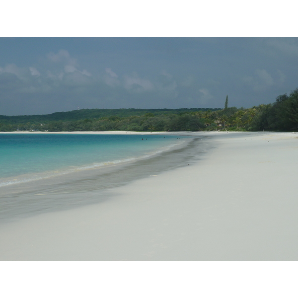 Picture New Caledonia Lifou Chateaubriant bay 2010-05 17 - Tours Chateaubriant bay