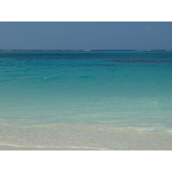 Picture New Caledonia Lifou Chateaubriant bay 2010-05 12 - Tours Chateaubriant bay