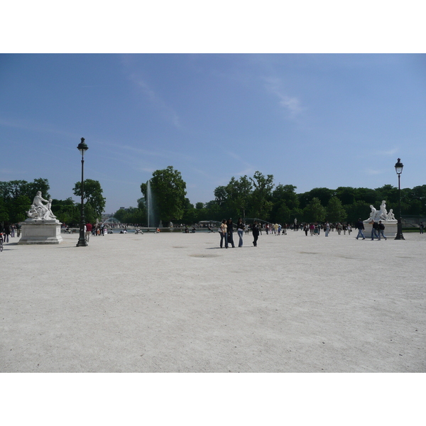 Picture France Paris Garden of Tuileries 2007-05 59 - Discovery Garden of Tuileries