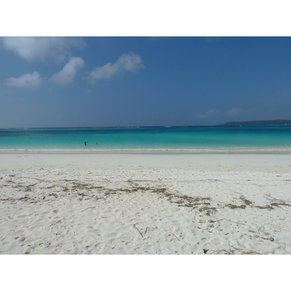 Picture New Caledonia Lifou Chateaubriant bay 2010-05 7 - Recreation Chateaubriant bay