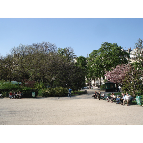 Picture France Paris Champs Elysees 2006-04 56 - Tours Champs Elysees