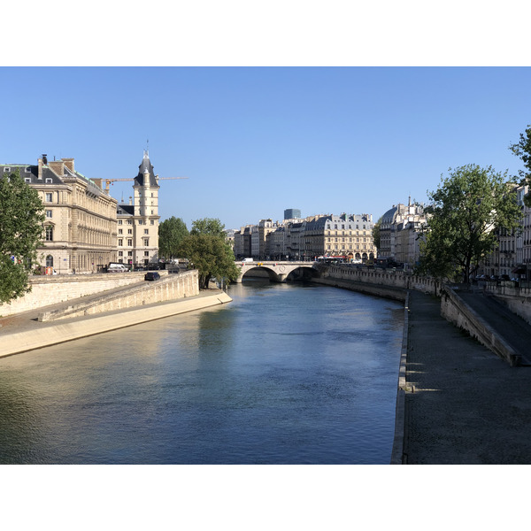 Picture France Paris lockdown 2020-04 340 - Tours Paris lockdown