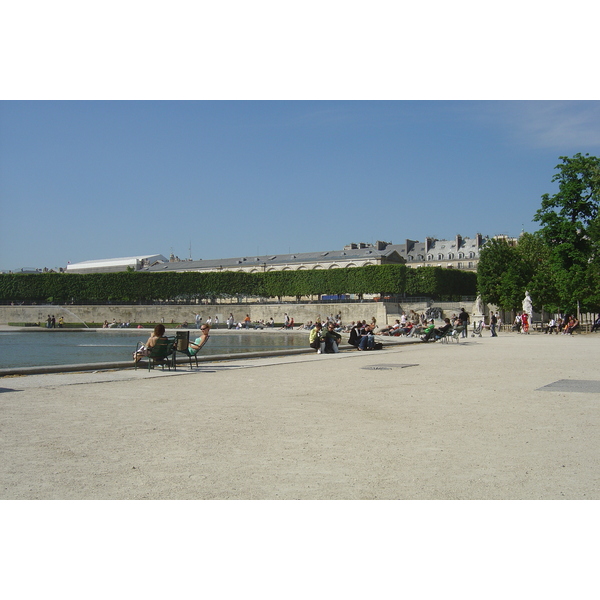 Picture France Paris Garden of Tuileries 2007-05 160 - History Garden of Tuileries