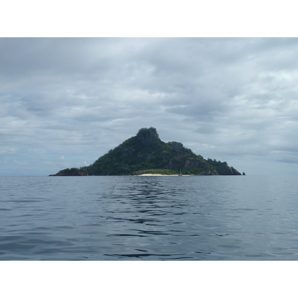 Picture Fiji Amunuca Island to Castaway Island 2010-05 106 - Around Amunuca Island to Castaway Island