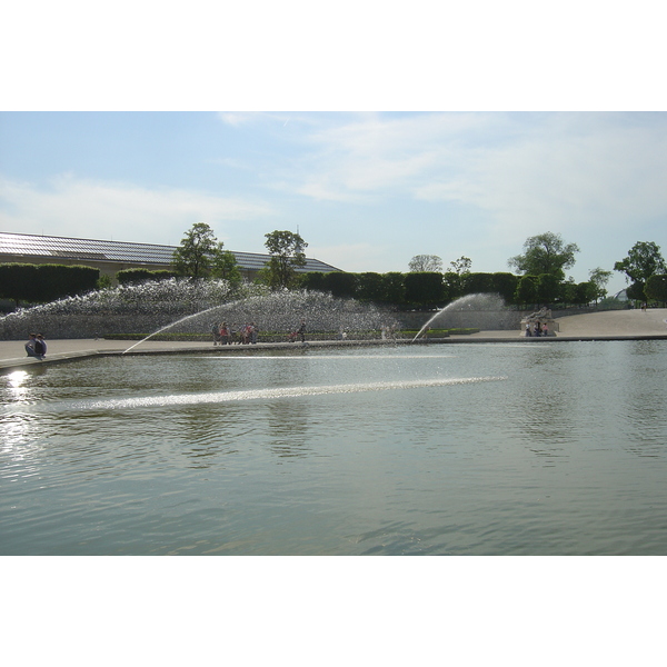 Picture France Paris Garden of Tuileries 2007-05 132 - Journey Garden of Tuileries