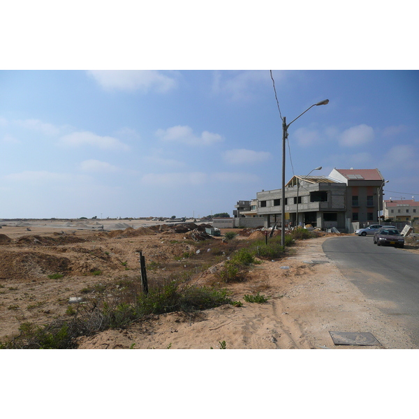 Picture Israel Rishon Le Zion 2007-06 36 - Discovery Rishon Le Zion