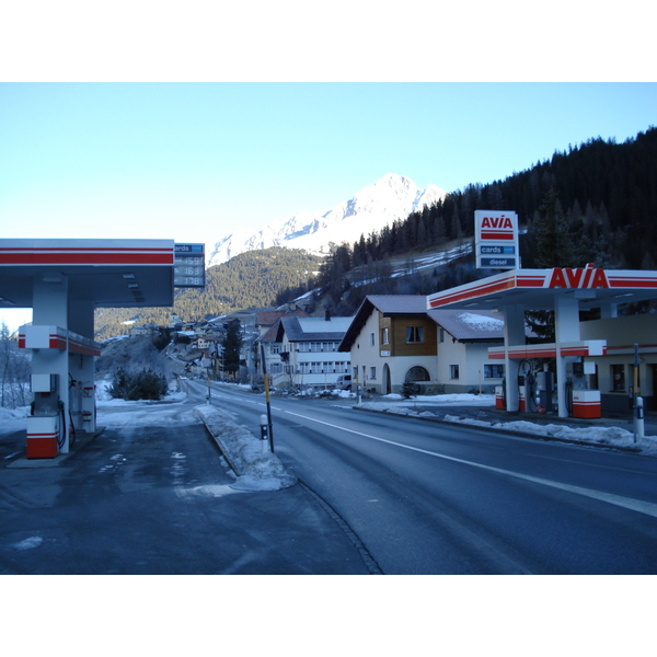 Picture Swiss Chur to St Moritz Road 2007-01 18 - Discovery Chur to St Moritz Road