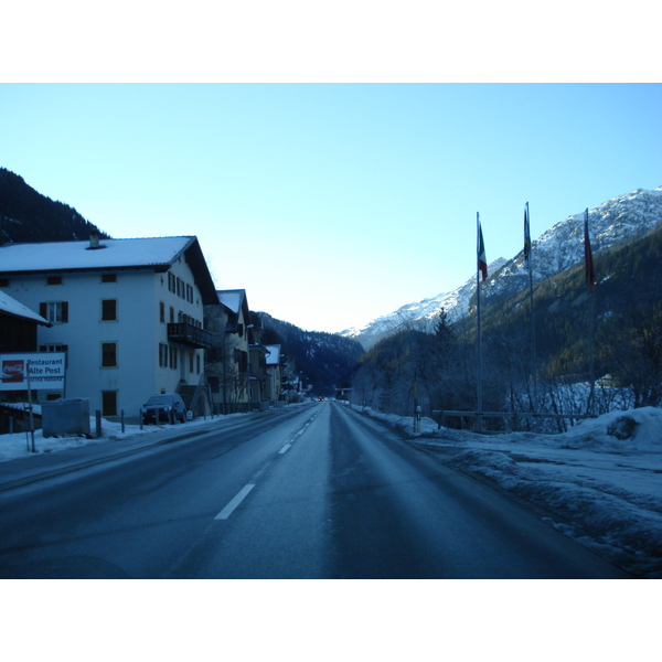 Picture Swiss Chur to St Moritz Road 2007-01 12 - Tours Chur to St Moritz Road