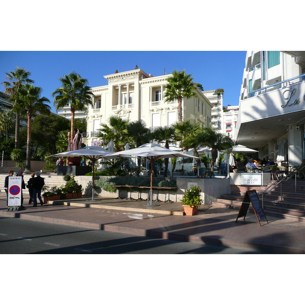 Picture France Cannes Croisette 2007-10 5 - Center Croisette