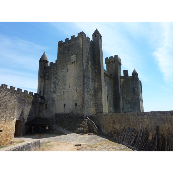 Picture France Beynac Castle 2009-07 12 - History Beynac Castle