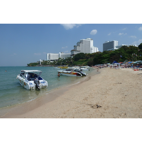 Picture Thailand Pattaya Cosy Beach 2011-01 37 - Center Cosy Beach