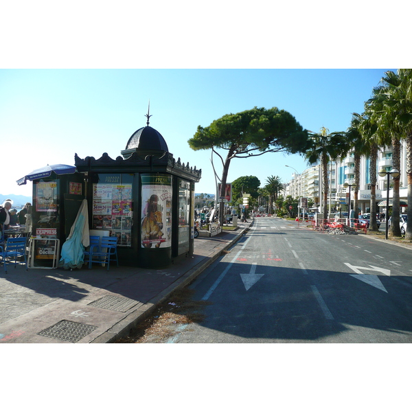 Picture France Cannes Croisette 2007-10 8 - Recreation Croisette