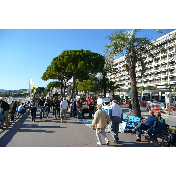 Picture France Cannes Croisette 2007-10 77 - Tour Croisette