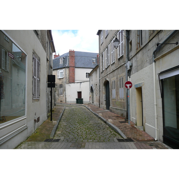 Picture France Bourges 2008-04 68 - Center Bourges