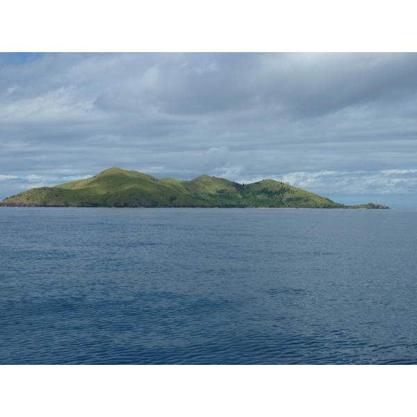 Picture Fiji Amunuca Island to Castaway Island 2010-05 51 - Center Amunuca Island to Castaway Island