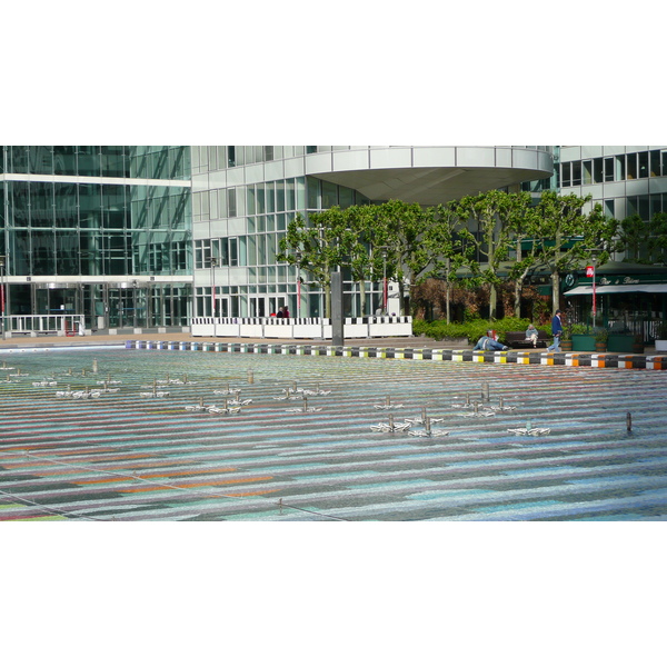 Picture France Paris La Defense 2007-05 126 - Tours La Defense