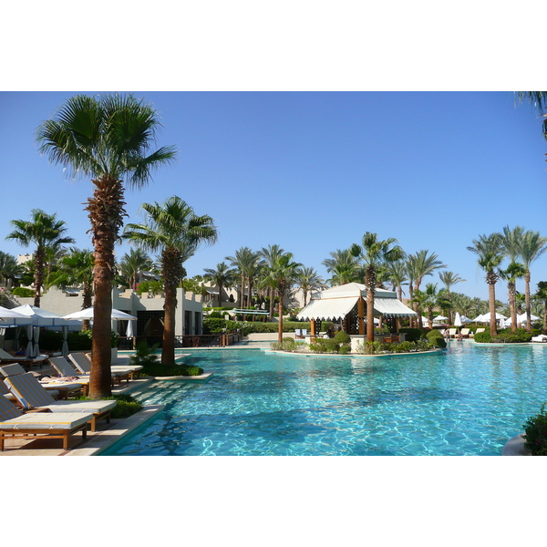 Picture Egypt Sharm el Sheikh Four Seasons Hotel Four Seasons Al Waha Pool 2008-06 14 - Tours Four Seasons Al Waha Pool