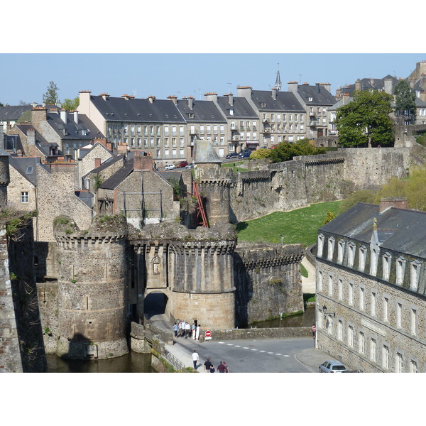 Picture France Fougeres 2010-04 119 - Tour Fougeres