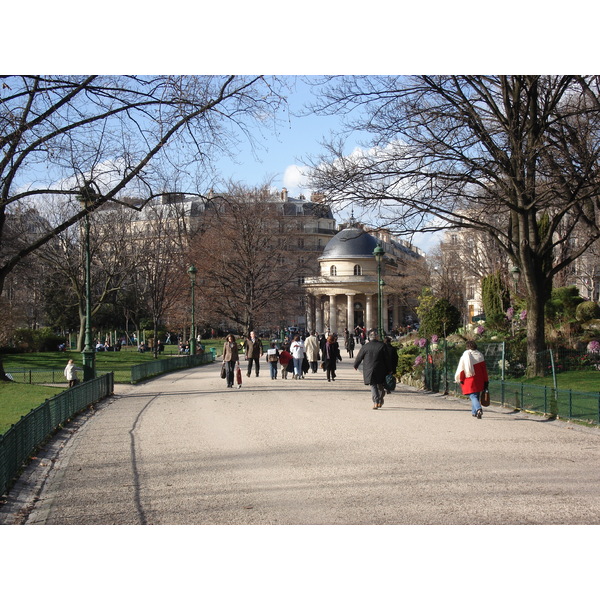 Picture France Paris 8th Arrondissement Monceau Garden 2006-03 14 - Discovery Monceau Garden