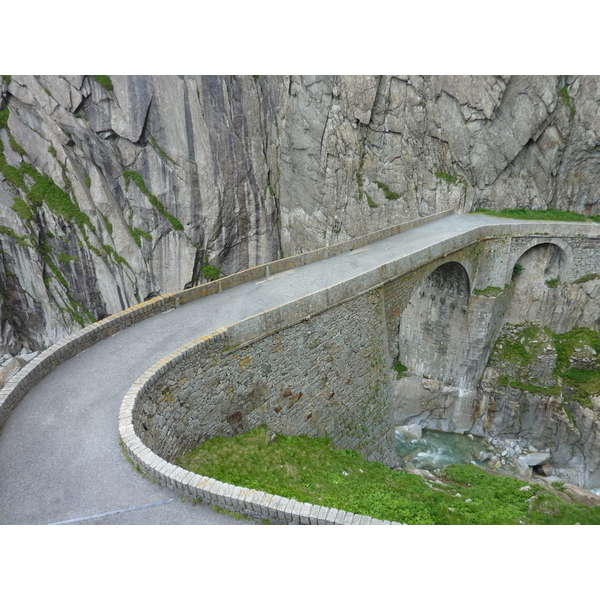 Picture Swiss Gotthard Pass 2009-06 10 - History Gotthard Pass