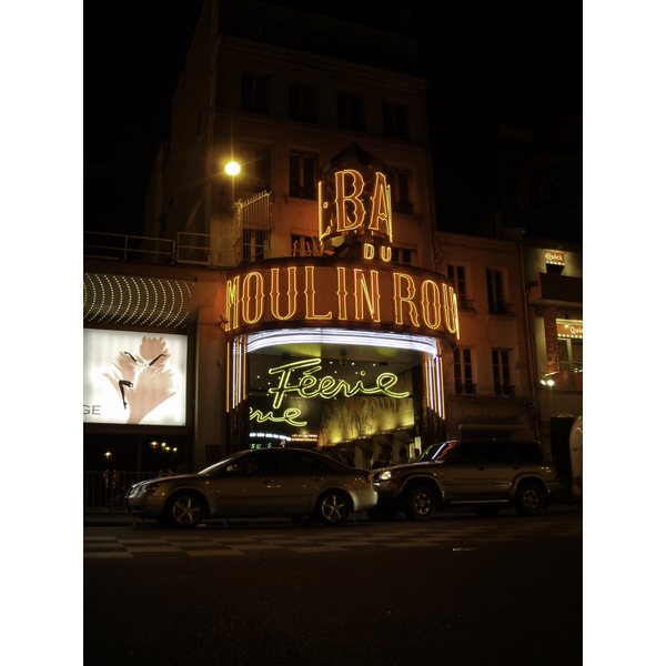 Picture France Paris Pigalle by night 2007-07 24 - History Pigalle by night