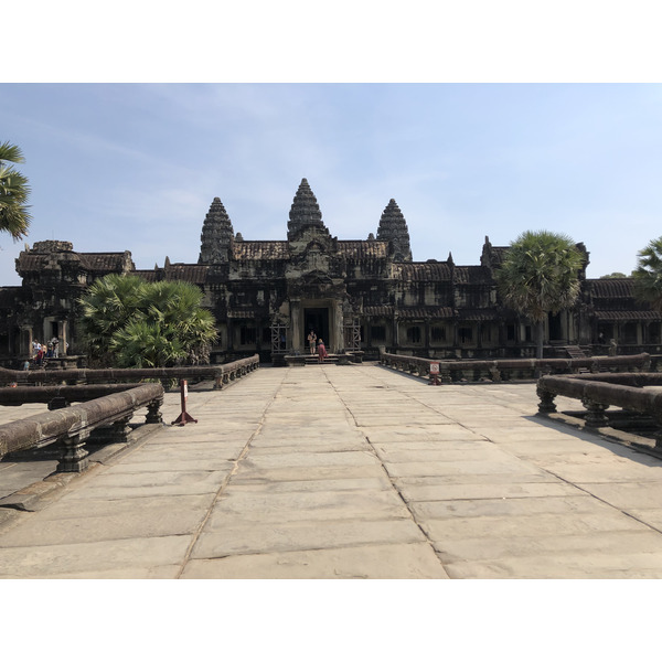 Picture Cambodia Siem Reap Angkor Wat 2023-01 307 - Center Angkor Wat