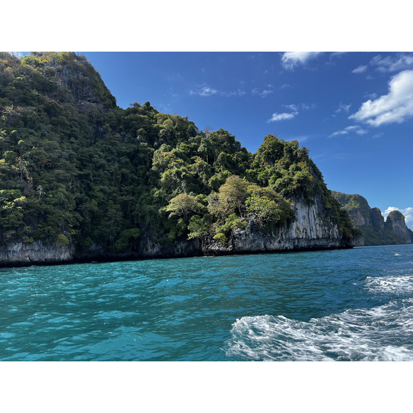 Picture Thailand Ko Phi Phi Ley 2021-12 103 - Around Ko Phi Phi Ley