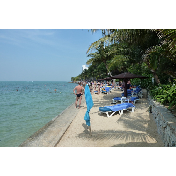 Picture Thailand Pattaya Cosy Beach 2011-01 78 - Tour Cosy Beach