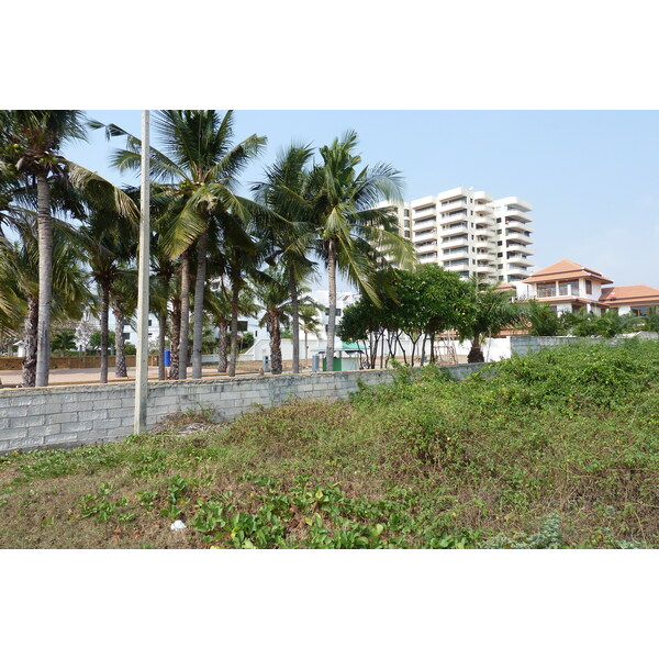 Picture Thailand Jomtien La Royale Beach condo 2011-02 47 - Tour La Royale Beach condo