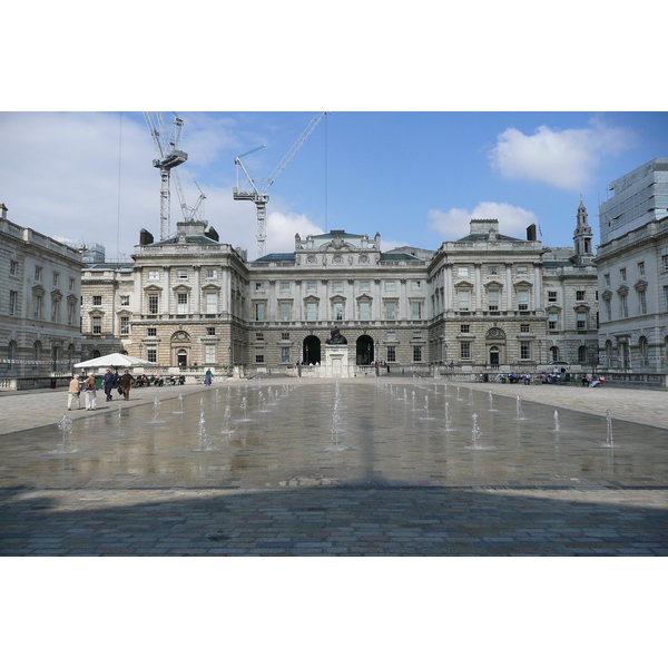 Picture United Kingdom London Somerset House 2007-09 50 - Recreation Somerset House