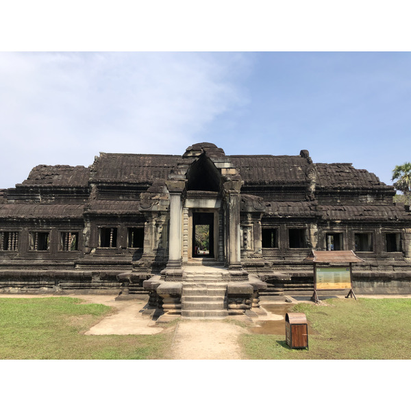 Picture Cambodia Siem Reap Angkor Wat 2023-01 326 - Around Angkor Wat