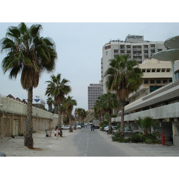 Picture Israel Tel Aviv Tel Aviv Sea Shore 2006-12 312 - Discovery Tel Aviv Sea Shore