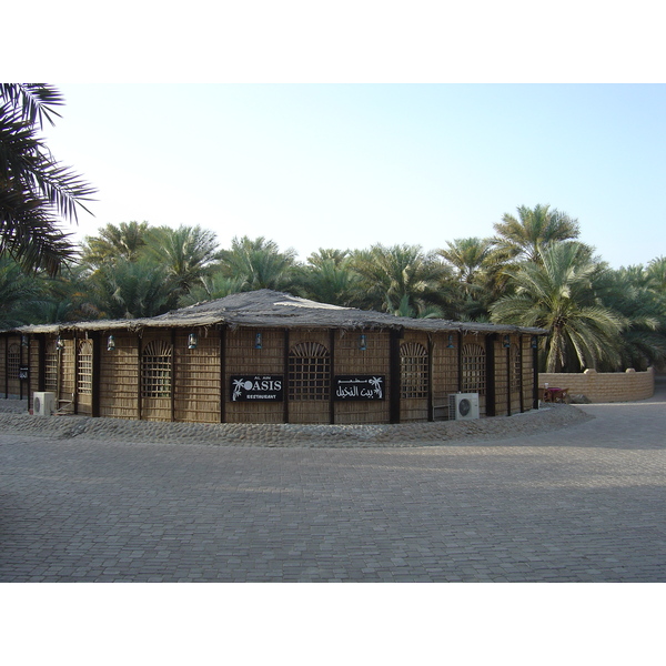 Picture United Arab Emirates Al Ain Al Ain Oasis 2005-03 36 - Tour Al Ain Oasis