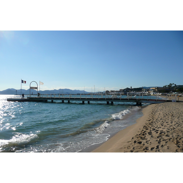 Picture France Cannes Croisette 2007-10 50 - Discovery Croisette