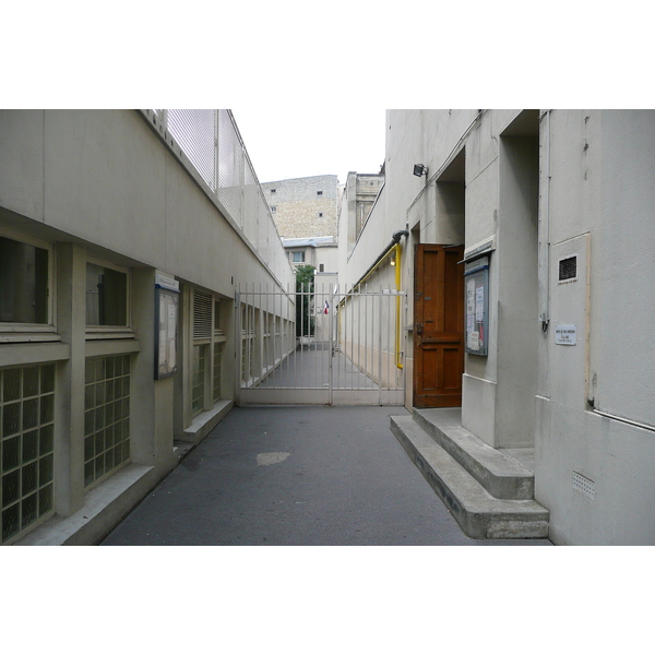 Picture France Paris Rue Ampere 2007-06 27 - Tours Rue Ampere