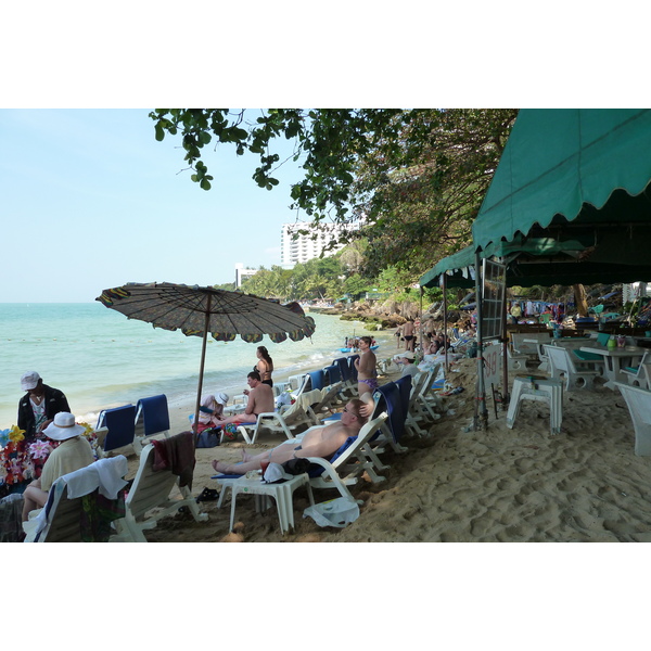 Picture Thailand Pattaya Cosy Beach 2011-01 33 - History Cosy Beach