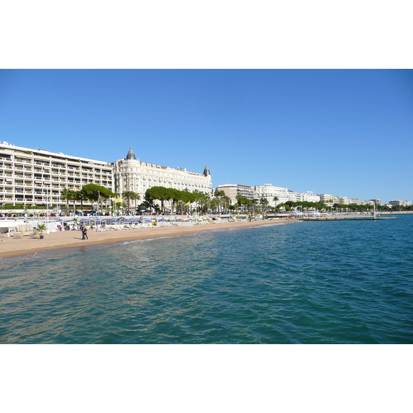 Picture France Cannes Croisette 2007-10 64 - Recreation Croisette