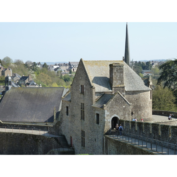 Picture France Fougeres 2010-04 122 - History Fougeres