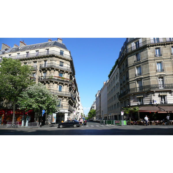 Picture France Paris 17th Arrondissement Avenue de Wagram 2007-05 0 - Tours Avenue de Wagram